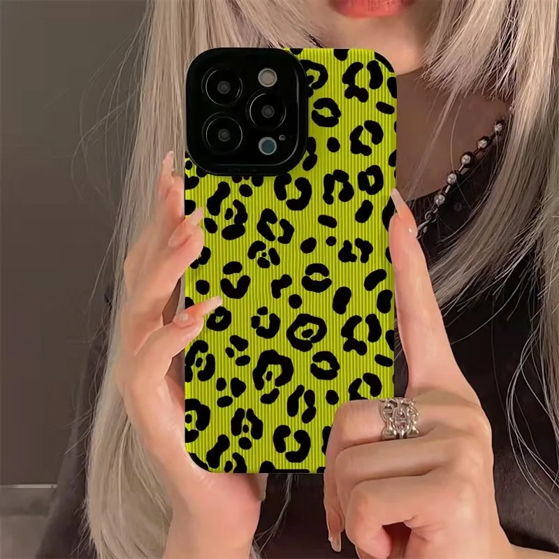 Fashion Yellow Leopard Silicone Leather Case For iPhone 15 14 Pro Max 11 12 13 Mini SE 7 8 Plus X XR XS Soft Shockproof Cover