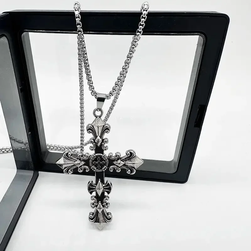 Fashion Metal Chain Necklace Jewelry for Men Women Unisex Vintage Silver Color Cross Pendant Necklace Punk Gothic Pendant