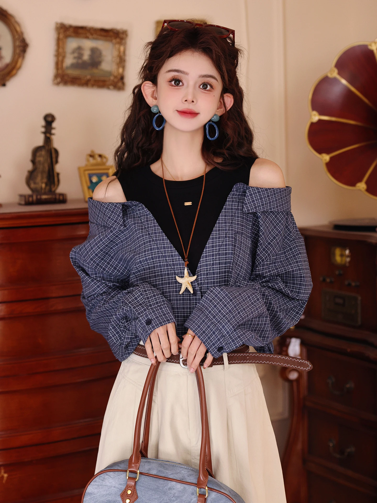 

Loose Fit Plaid oulder Bared Long Sve irt Versatile Early Autumn New Sle by Chen Jiajie Micro Wind Sea Salt Collection