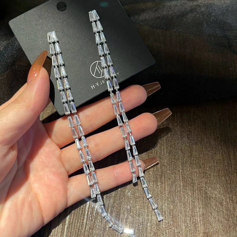 Luxury Shiny Crystal Zircon Long Tassel Earrings for Women Geometric Hanging Drop Dangle Earrings Female Wedding Party Jewelry