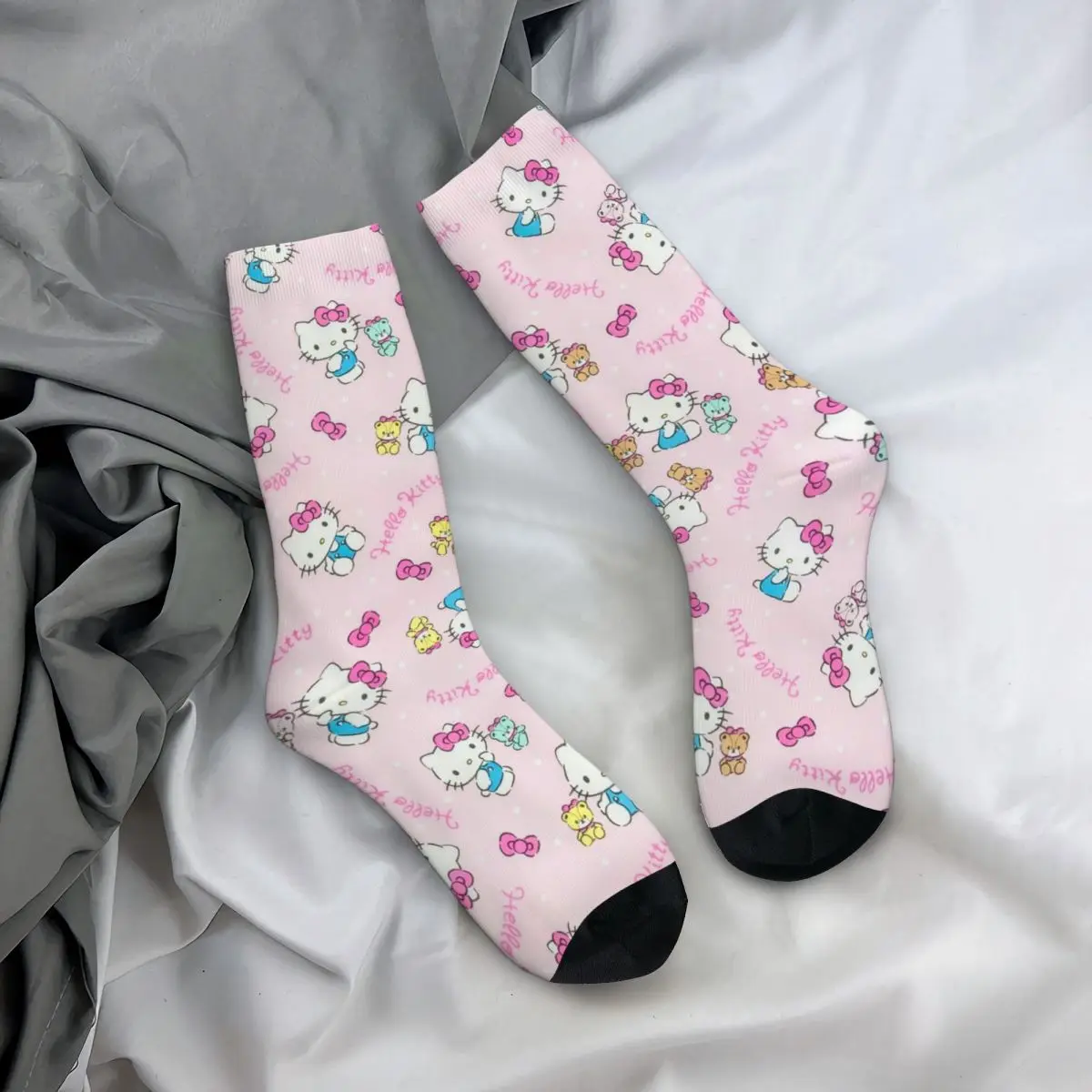 Hello Kitty-calcetines de poliéster con dibujos animados para hombre y mujer, medias de tubo medio, regalo, primavera, verano, Otoño e Invierno