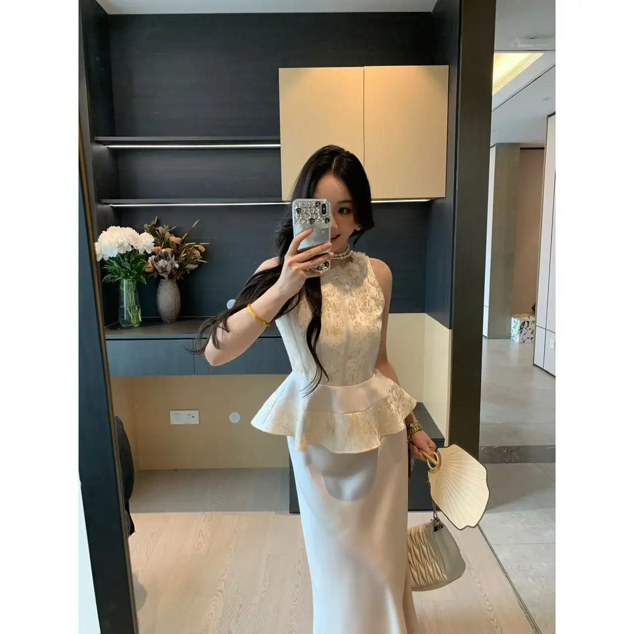 

XIN Летний атласный топ и юбка с вышивкой, комплект из двух предметов для похудения, модный женский ансамбль из полиэфирного волокна