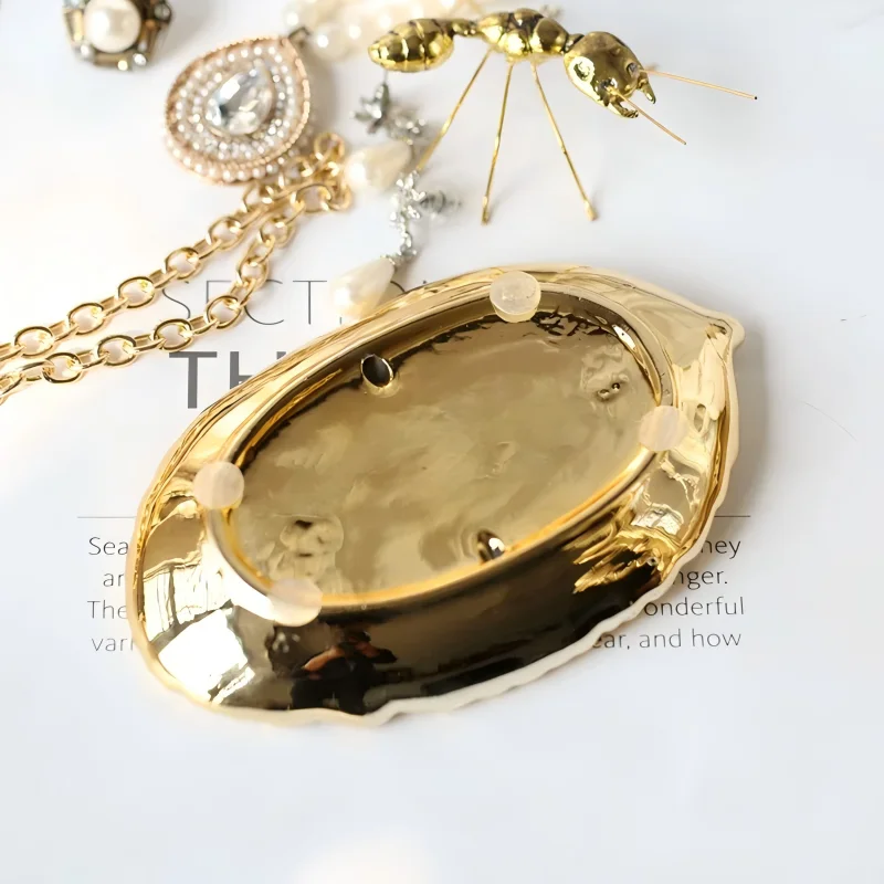 Ceramic gold leaf jewelry plate / small objects to accommodate mini pallets Decoration porcelain plated with gold storage tray