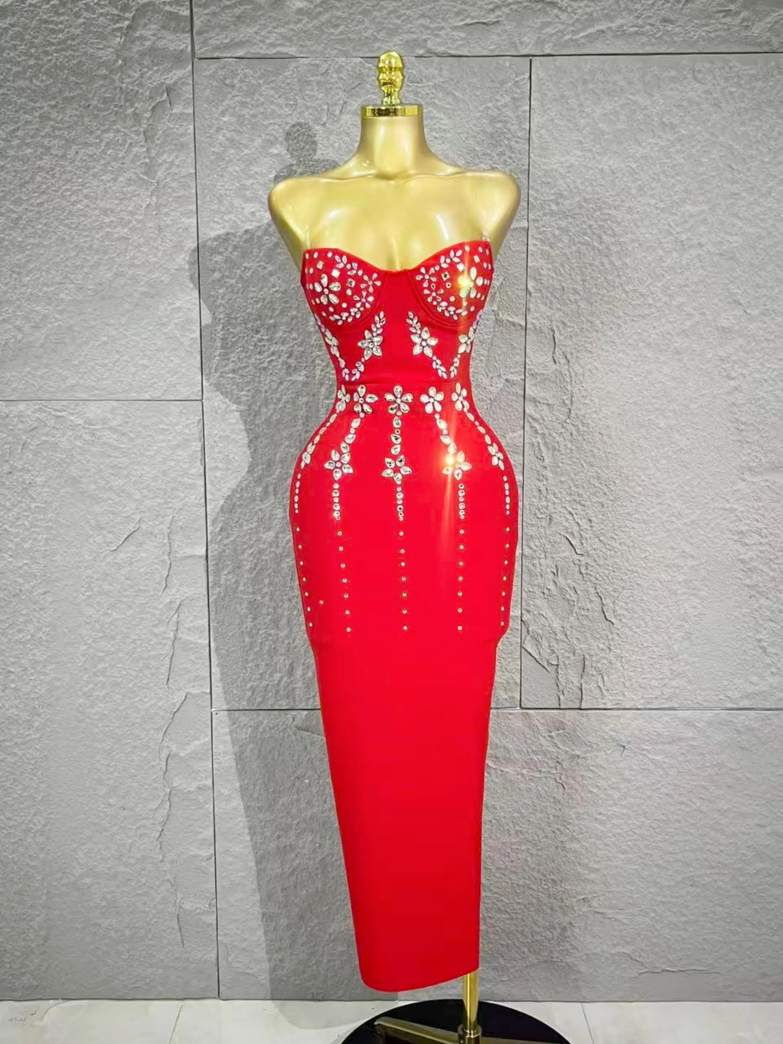 2025-nouveau-raffine-sexy-dos-nu-rouge-perles-longue-moulante-bandage-robe-femmes-celebrite-Elegant-soiree-club-fete-de-luxe-anniversaire