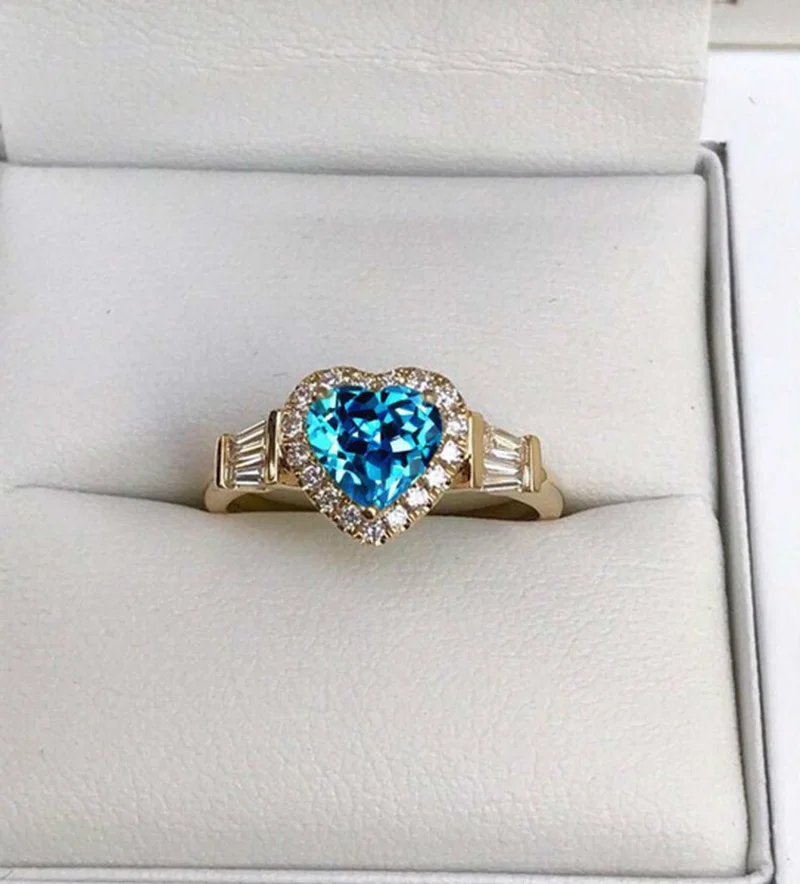 Elegant Noble Gold Color Heart Ring for Women Fashion Inlaid White Zircon Stones Wedding Rings Bride Engagement Jewelry view 4