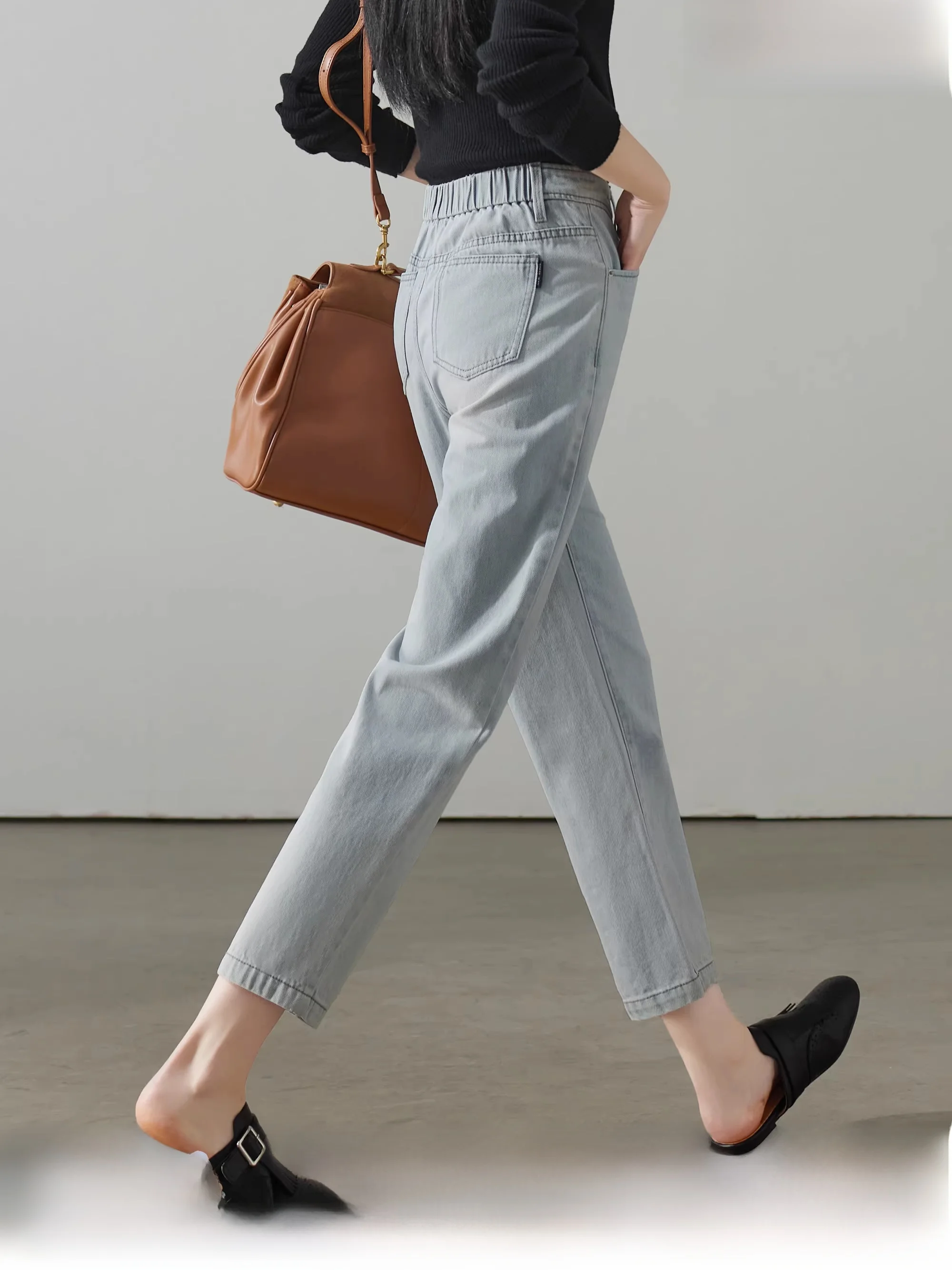 Calça Jeans Feminina Sophisir Primavera 2026 de Cintura Alta, Corte Slim, Comprimento 7/8, Simples e Versátil, em Algodão Denim T.27.CNX6239J-Z