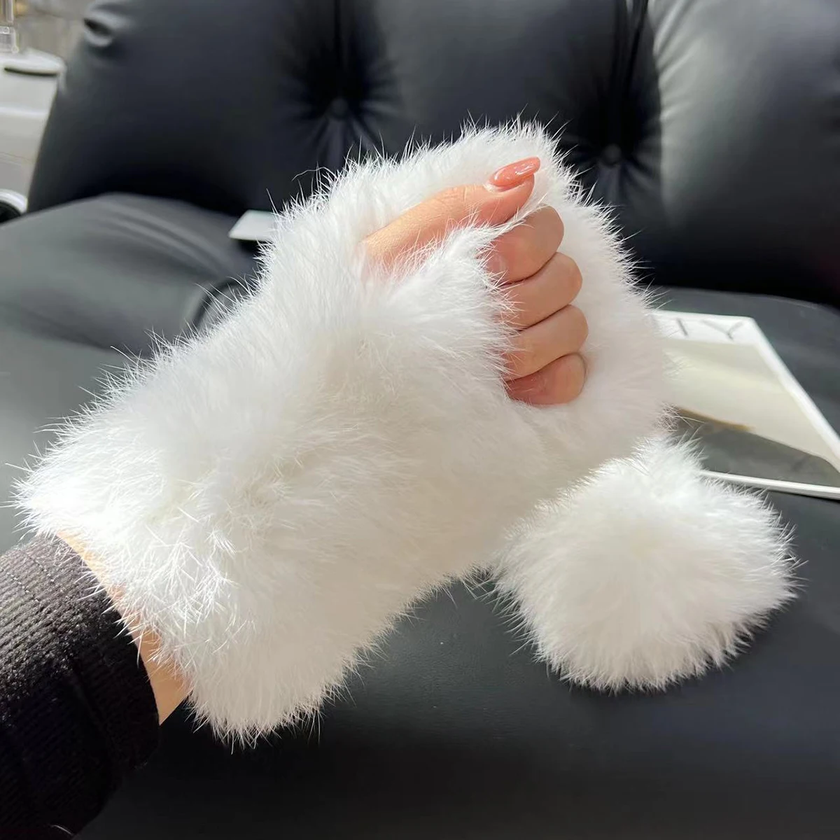 2024 New Women Knit Fur Mitten Girls 100% Real Genuine Knitted Rabbit Fur Mittens Winter Warm Real Natural Fur Fingerless Gloves