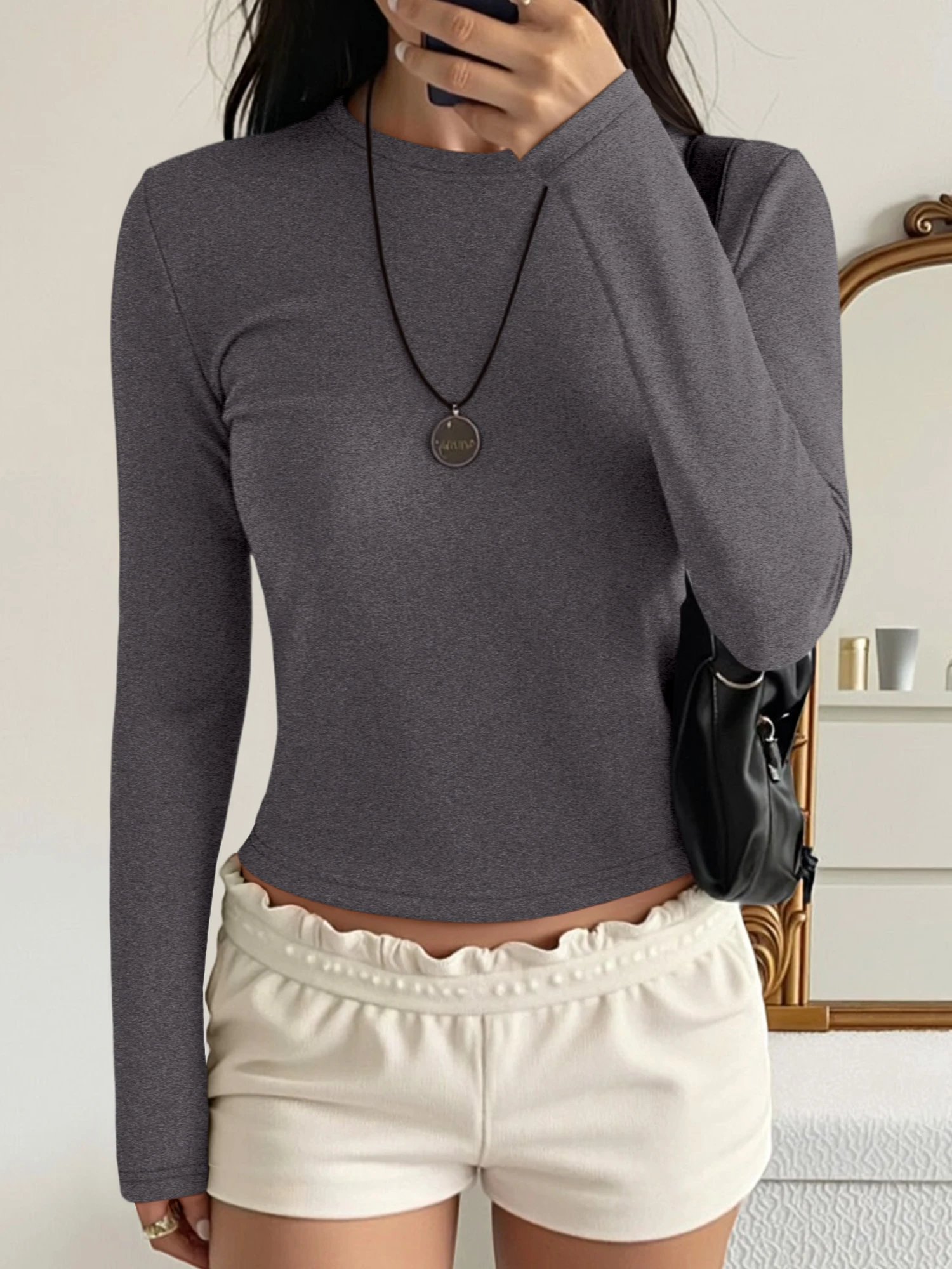 Fashion Slim Cropped Long Sleeve Shirt, Soft Stretchy Top for Festival & Downtown Street Style