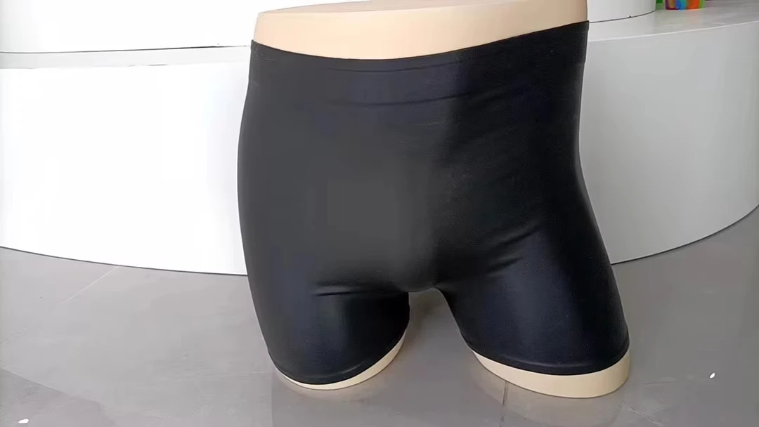 Calzoncillos sexis de silicona para hombre y mujer, calzoncillos ajustados elásticos suaves, bragas de seguridad impermeables a prueba de fugas de cintura baja