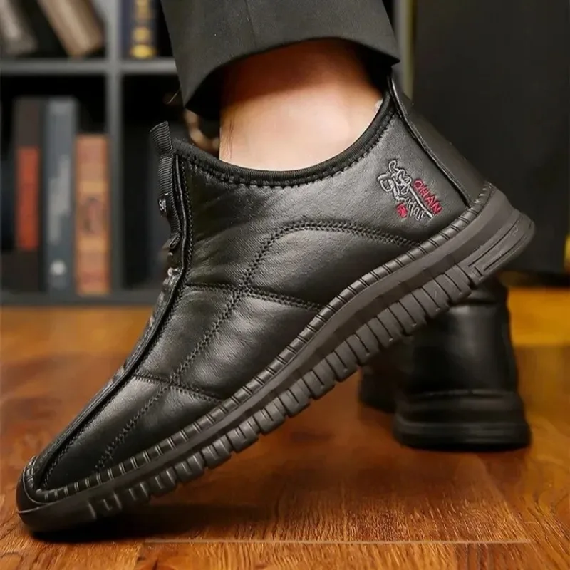 남성용 스노우 부츠 2025 겨울 편안하고 따뜻한 남성용 신발 두꺼운 방수 미끄럼 방지 두꺼운 워킹 부츠 남성용 신발