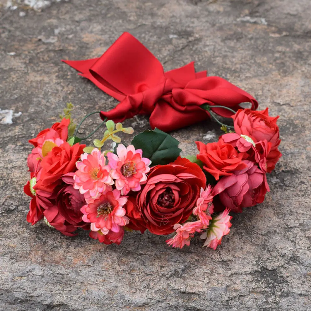 

Daisy Wreath Hairband Red Premium Lightweight Party Headwear with Exquisite Detail for Cosplay Performance Festival Wedding