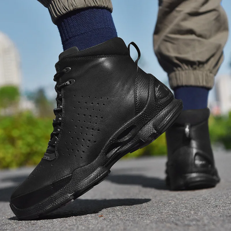 

High Top Leather Shoes Men Short Plush Trendy Famous Luxury Velvet Cowhide Sneakers Street Outdoor Winter Warm Hiking Snow Boots
