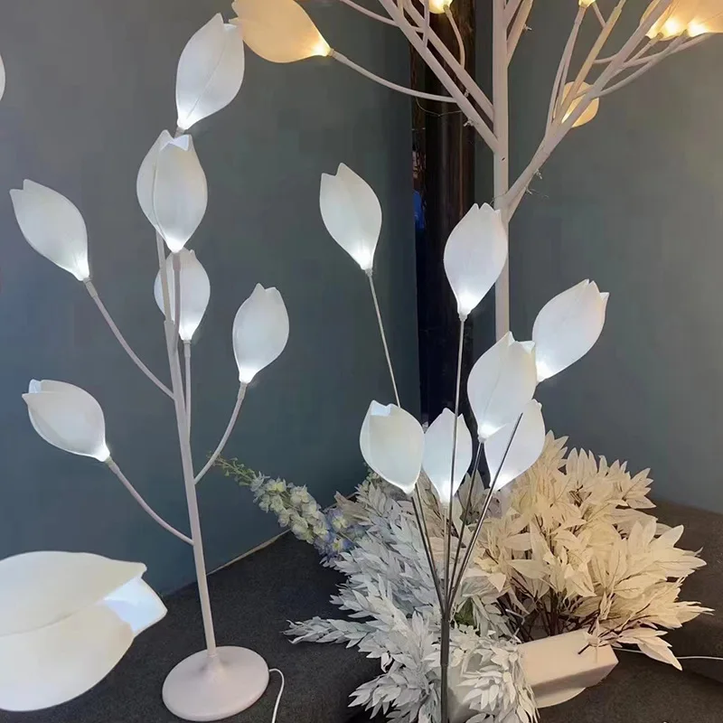 Wedding wrought iron luminous magnolia of the valley flower street light wedding scene arrangement stage lighting props ornament
