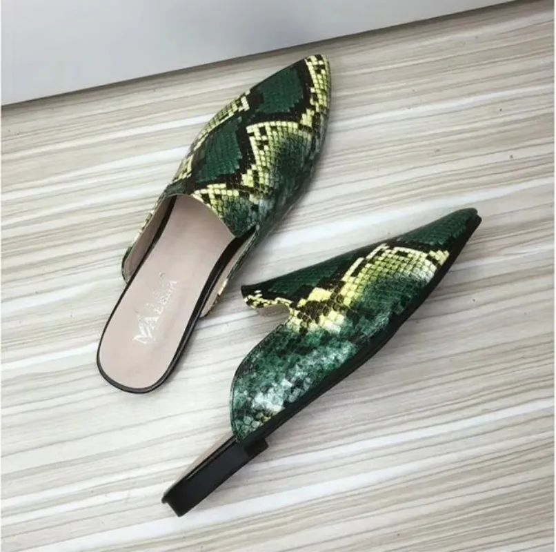 Musim panas baru Mules wanita sepatu tunggal ular bermotif wanita flat serbaguna sandal Zapatos wanita sandal 33-43 sepatu untuk wanita