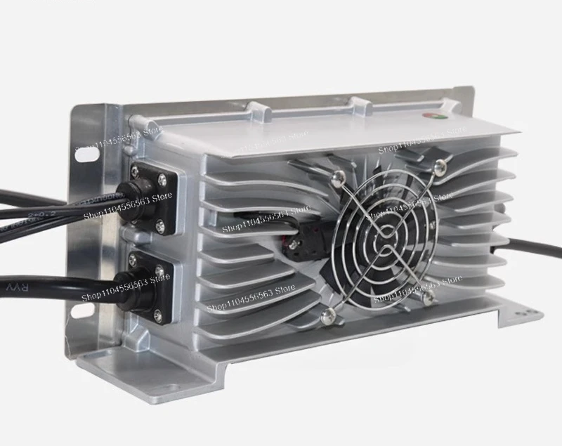 SMCZ6 waterproof car charger 60V72 intelligent lithium battery charger, maintenance-free full power failure