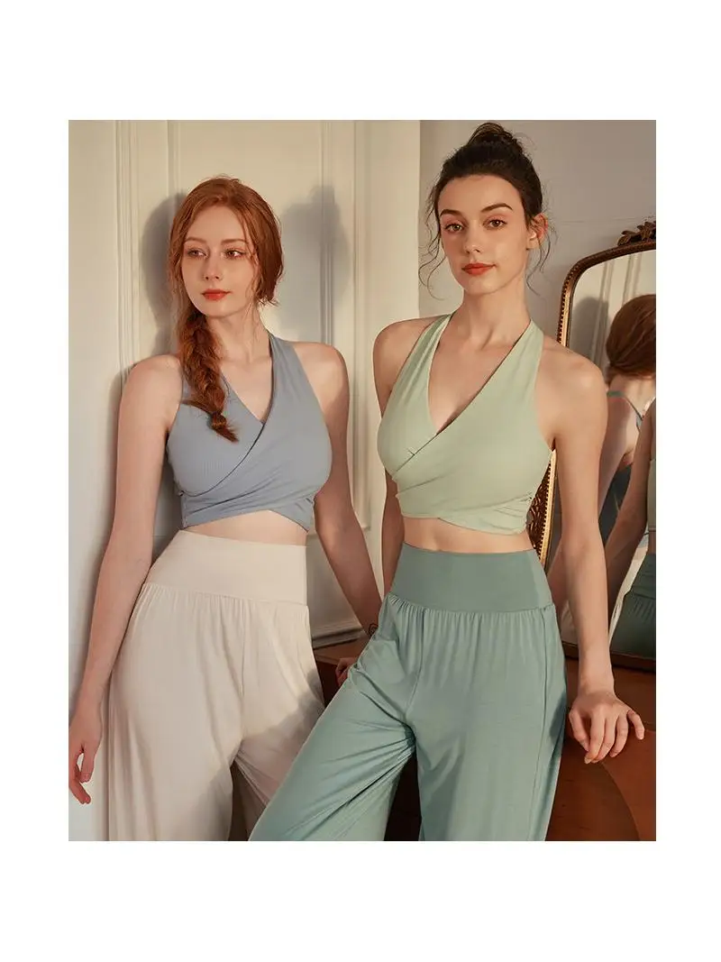 

Women's Sports Tank Top with Chest Pad Cross Strap Yoga Clothes Beautiful Ba Sve Top Training Fitn Clothing