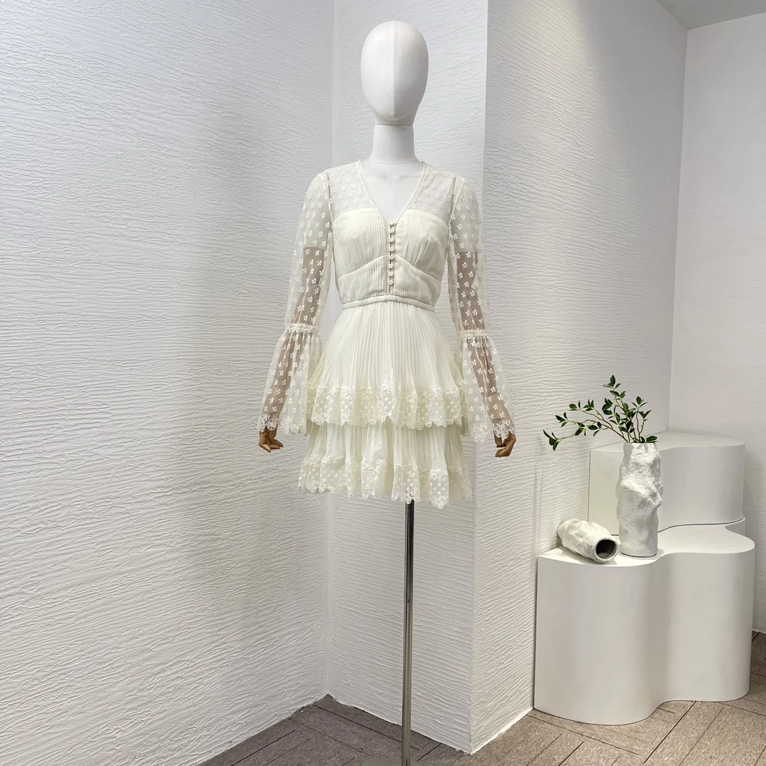 

High Quality Beige Ruched Pleat Graceful Embroidery Lace Folds Frill Patchwork Mini Dress for Woman Spring Summer