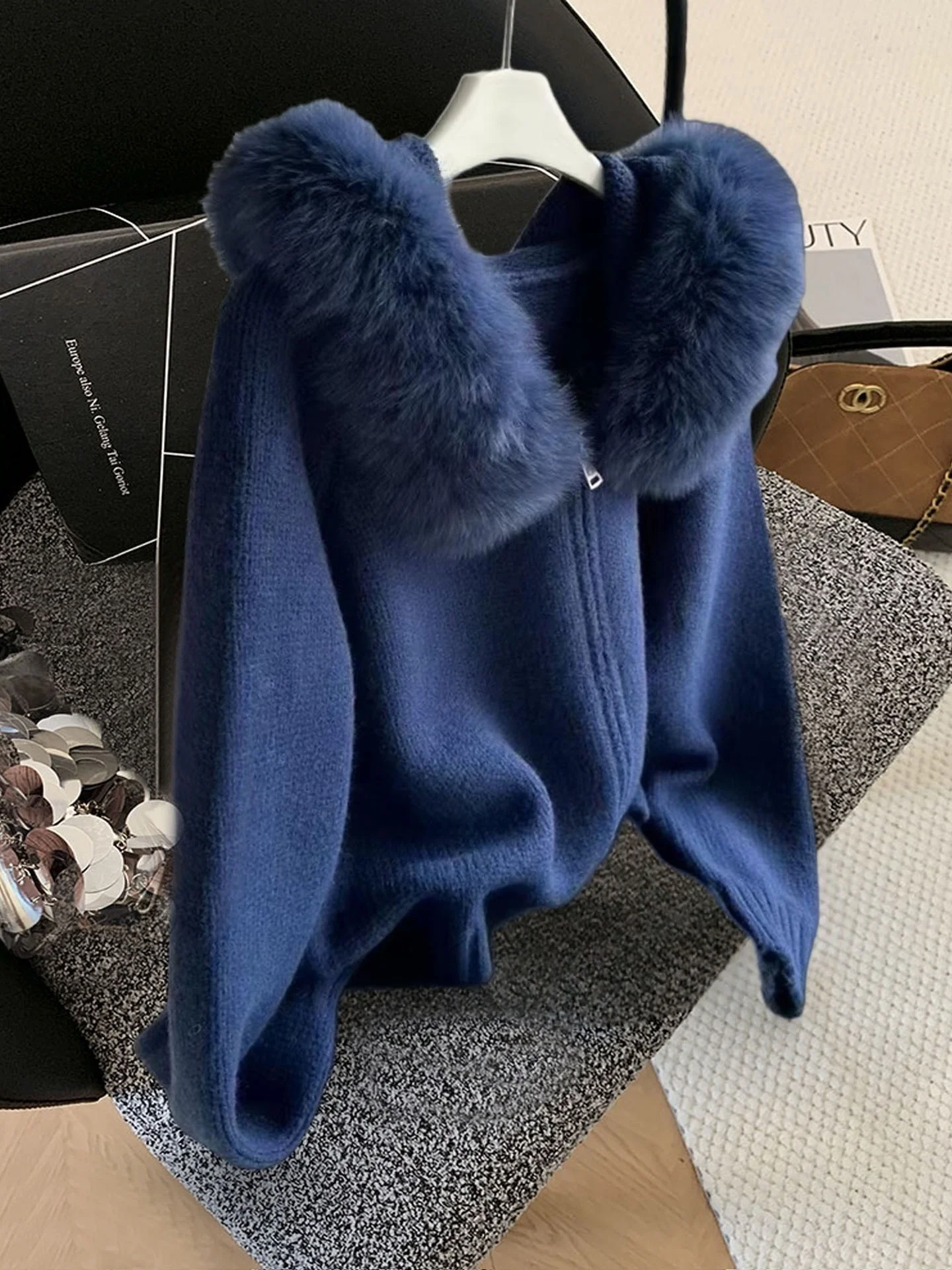 

Thiened Hooded Sweater Coat Women's Winter ort Cardigan Large Fur Collar Korean Sle Commute High Waist Loose Fit Knitwear