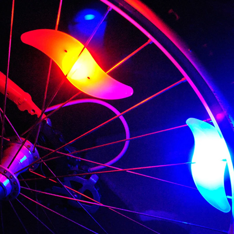 Bicycle Spoke Light LED Streamlined Blade Design CR2032 Battery Powered 3 Flash Modes Reusable for Mountain Bike Cycling 2 Pcs