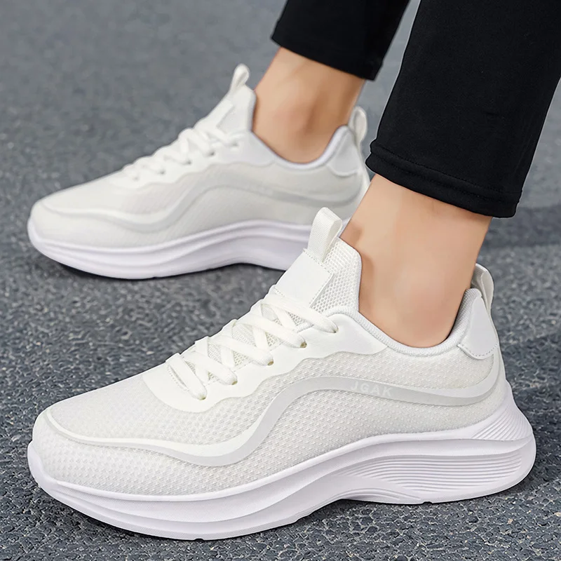 Zapatillas blancas baratas para hombre, zapatos informales de talla grande 50, Tenis Masculino, Zapatillas Deportivas para hombre, transpirables y cómodas
