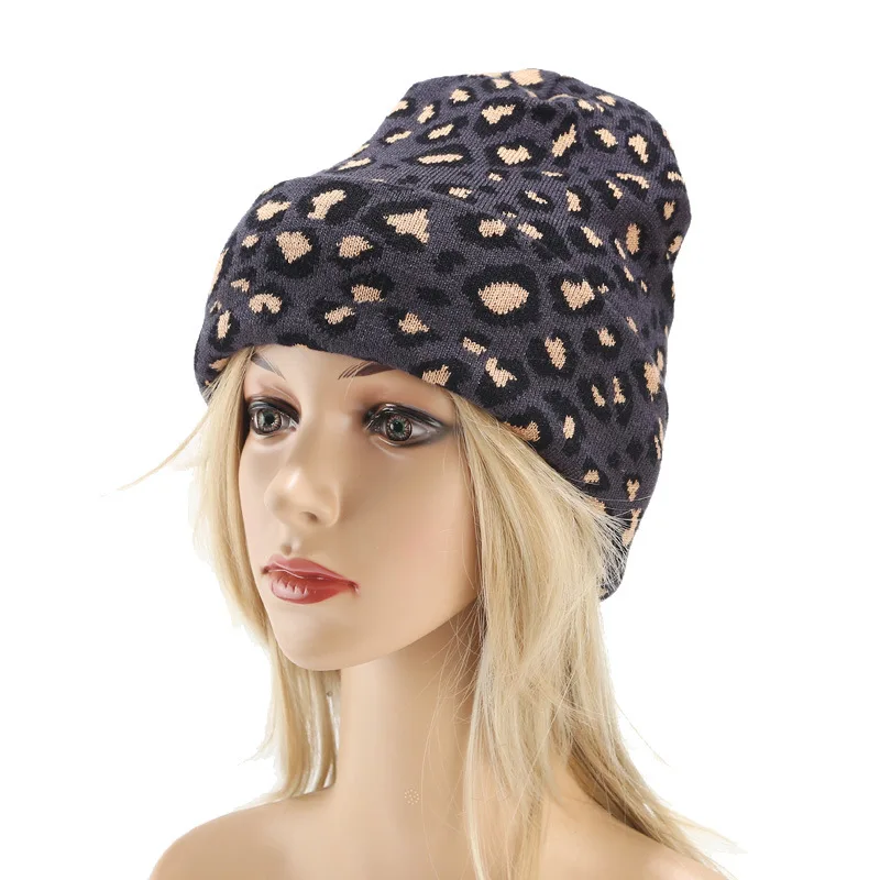 Europe fashion winter knitted hat women outdoor beanie warm leopard print cold hat with thick ear protection knitted hat men