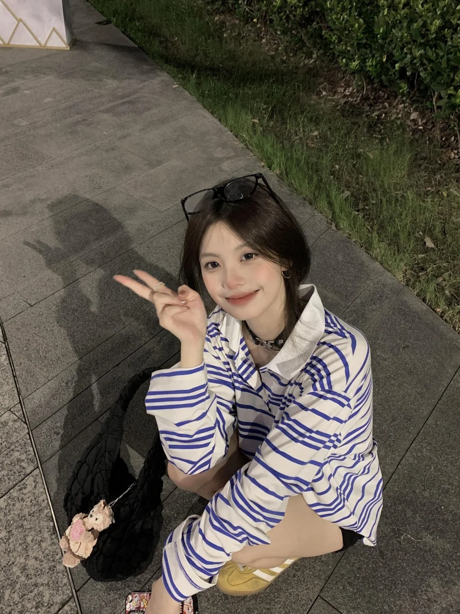 

Blue Striped Long Sve Casual irt Women's Loose Design oulder Flip Collar T-irt Autumn New Sle Fem Top