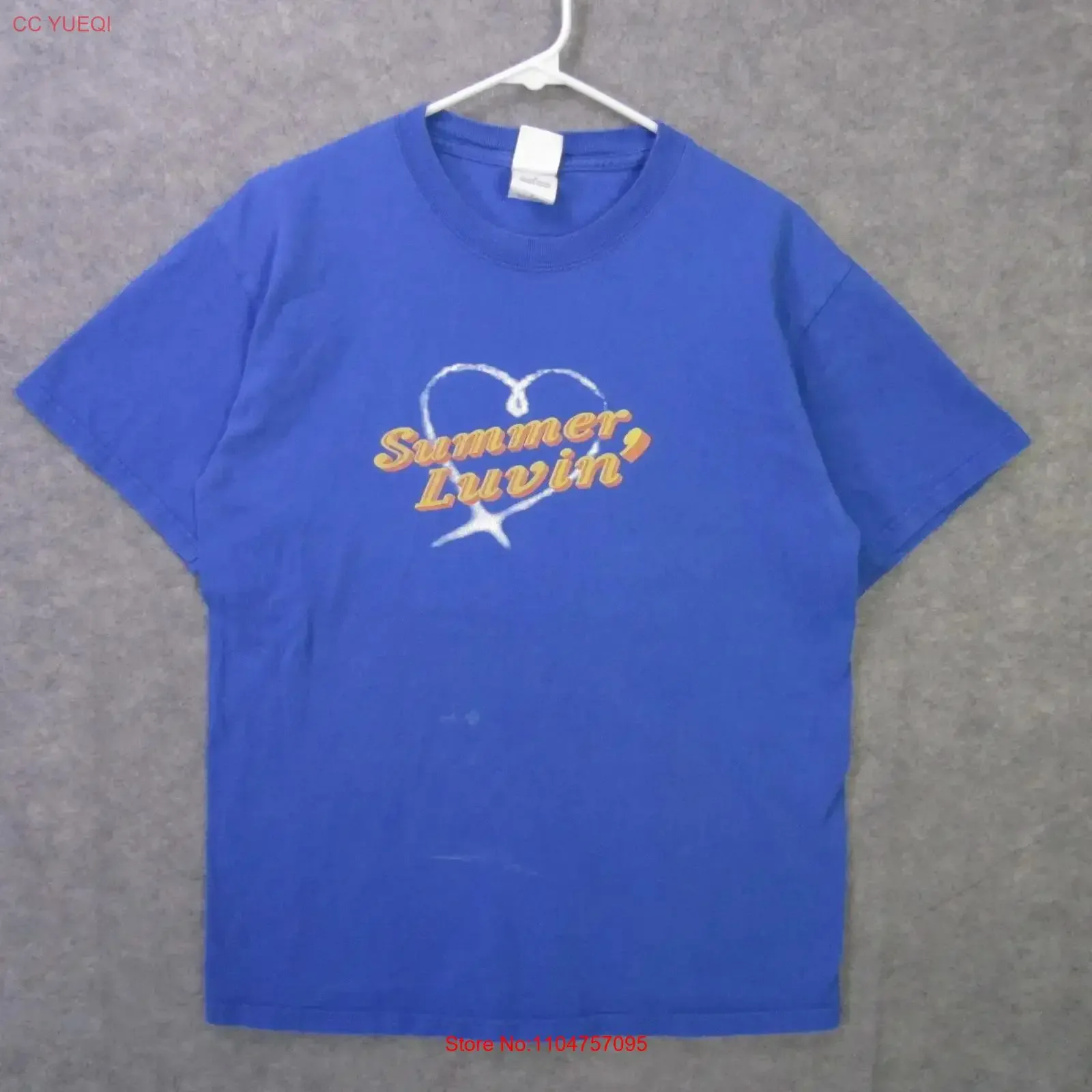 Southwest Airlines Summer Luvin T Shirt Mens Medium Blue Airplane vintage Washed Stylish Versatile Top For Everyday Wear Casual