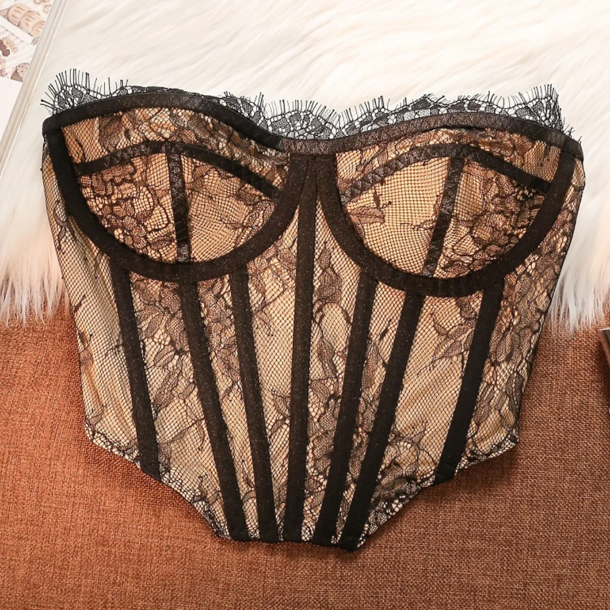

Lace Strapless Crop Tops Y2k Clothes Women New Fashion Tank Top Sleeveless Shaper Vest Slim Sexy Lingerie Corset Camisole Summer