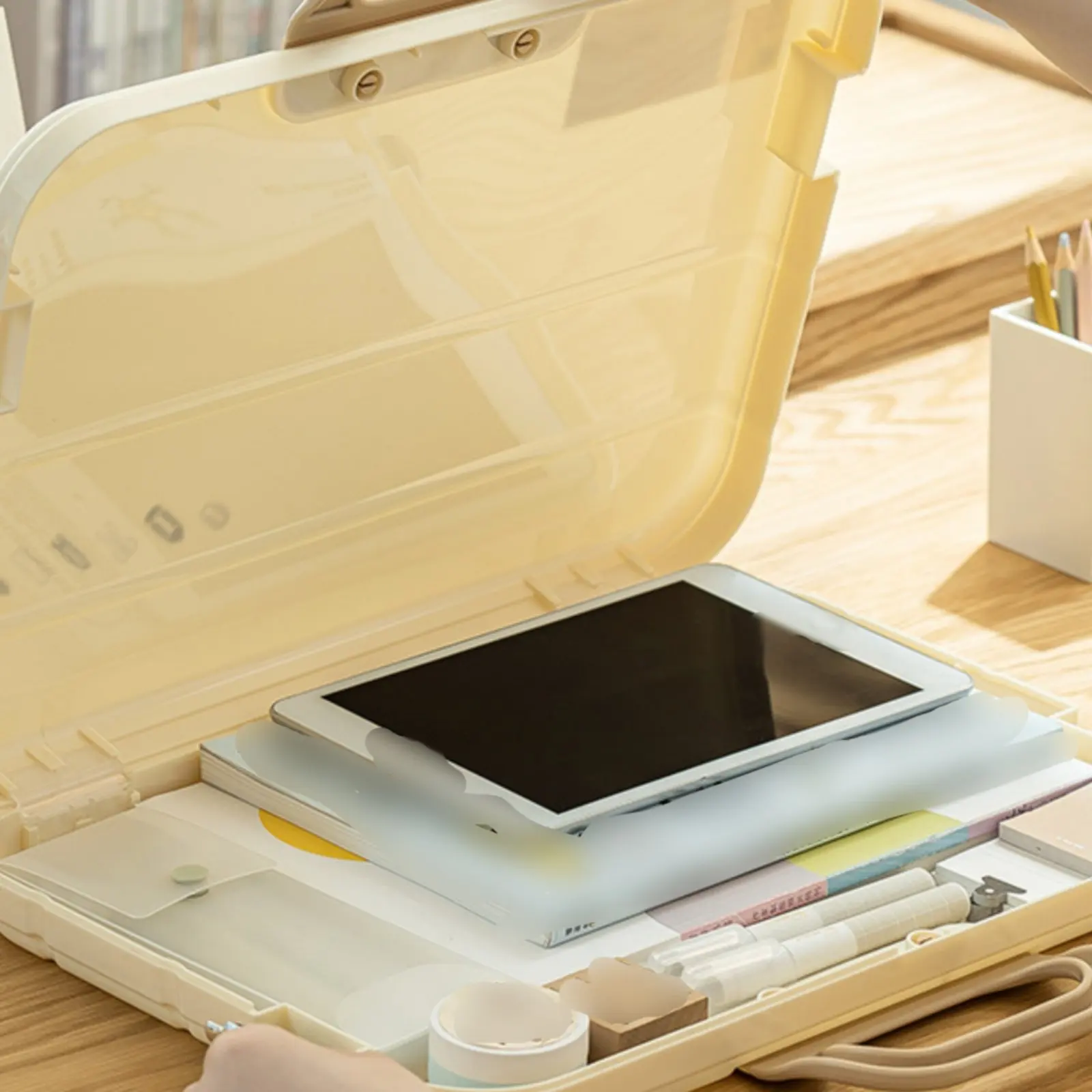 Portable Document Holder Large Capacity Plastic Briefcase A4 File Storage Box Long-Lasting Sturdy-Shell Document Holder