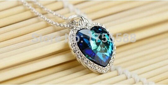New Fashion Zircon Crystal Heart Of The Ocean Necklace Titanic Blue Heart Sweater Chain Pendant Jewelry