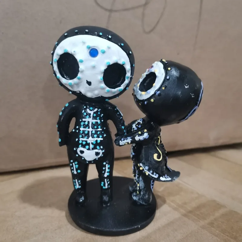 Sugar Skull Couple Figurine Halloween Decoration Family Couple Desktop Oranments Home Decor Fairy Garden Home Accessories
