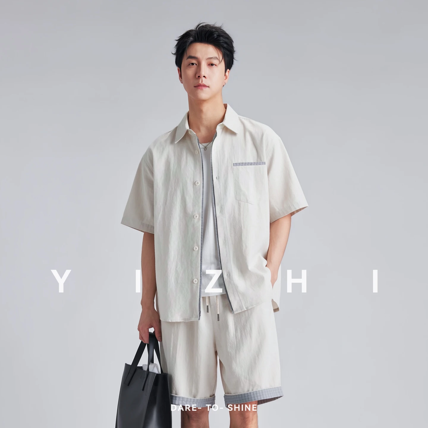

Men Contrast Plaid Cuff Short Sleeve Shirt Set Summer Old Money Style Loose Casual Shorts Two Piece Outfit Lazy Matching Suit