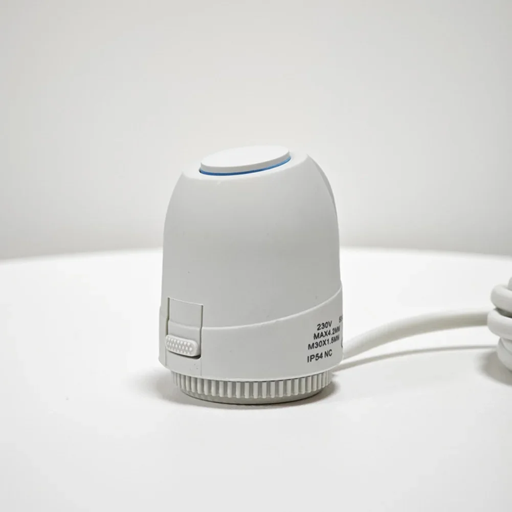 Water Heating Electric Actuator AC230V with Flexible Installation and Compatibility with Floor Heating Thermostats