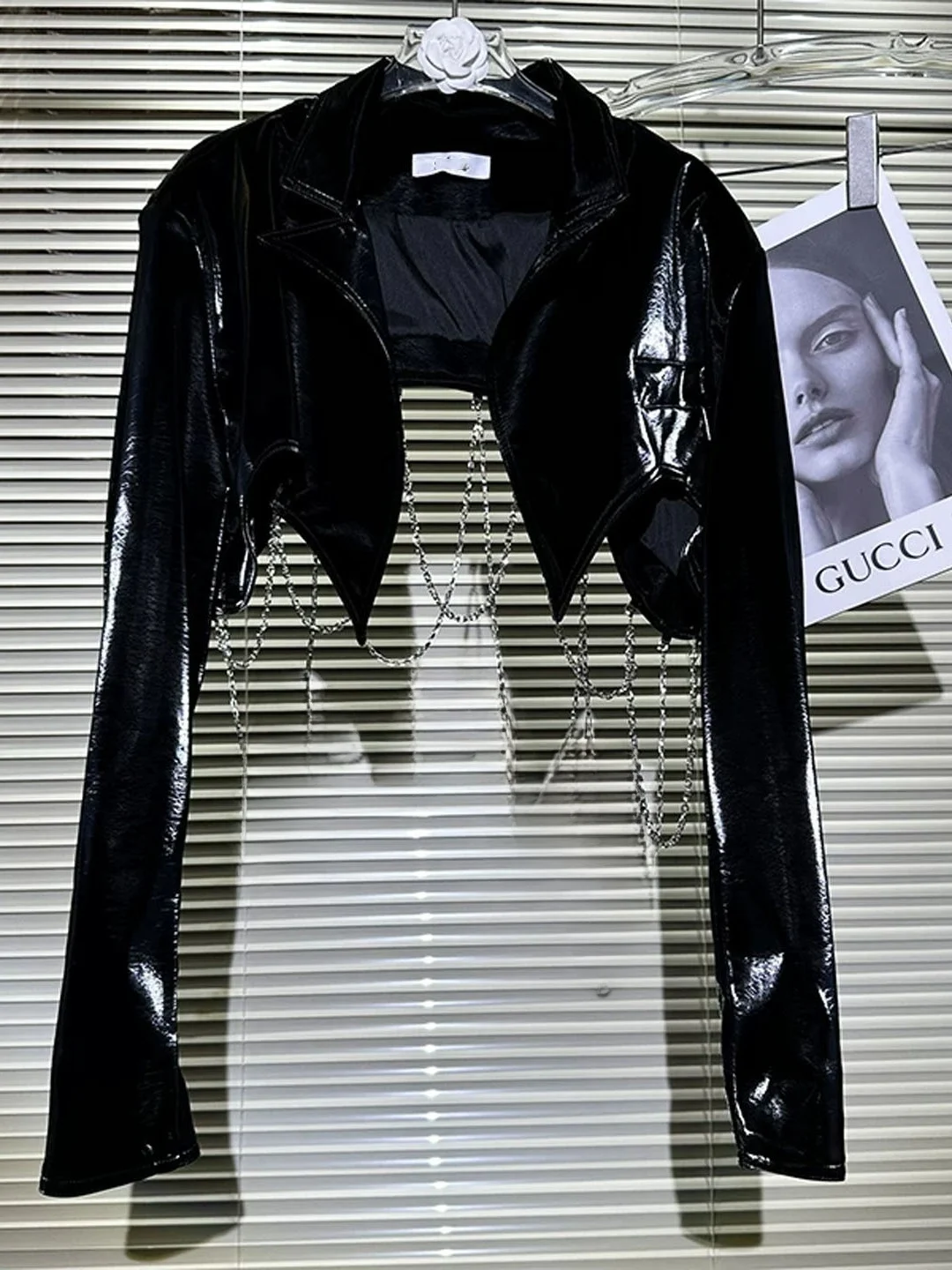Trendy Spicy Girl PU Leather Jacket Women's Autumn New Style Painted Chain Design Unique Small Batch Biker Jacket