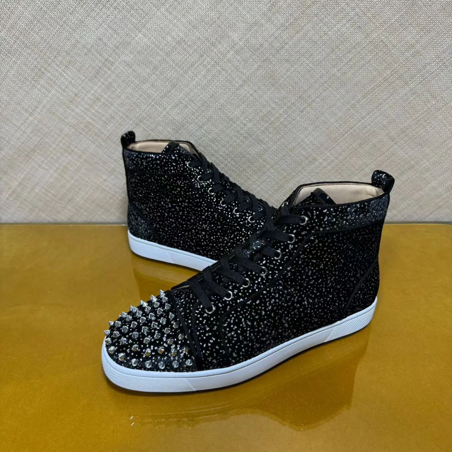 Luxury Men's High Top Black Glitter Genuine Leather Lace Up Loafers Premium Red Bottom Sneakers Classic Casual Boat Shoes