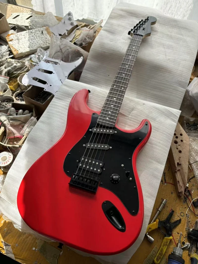 Big red 6-string electric guitar,Rosewood fingerboard,Black hardware,Fixed bridge,Solid wood quality,Free delivery view 3