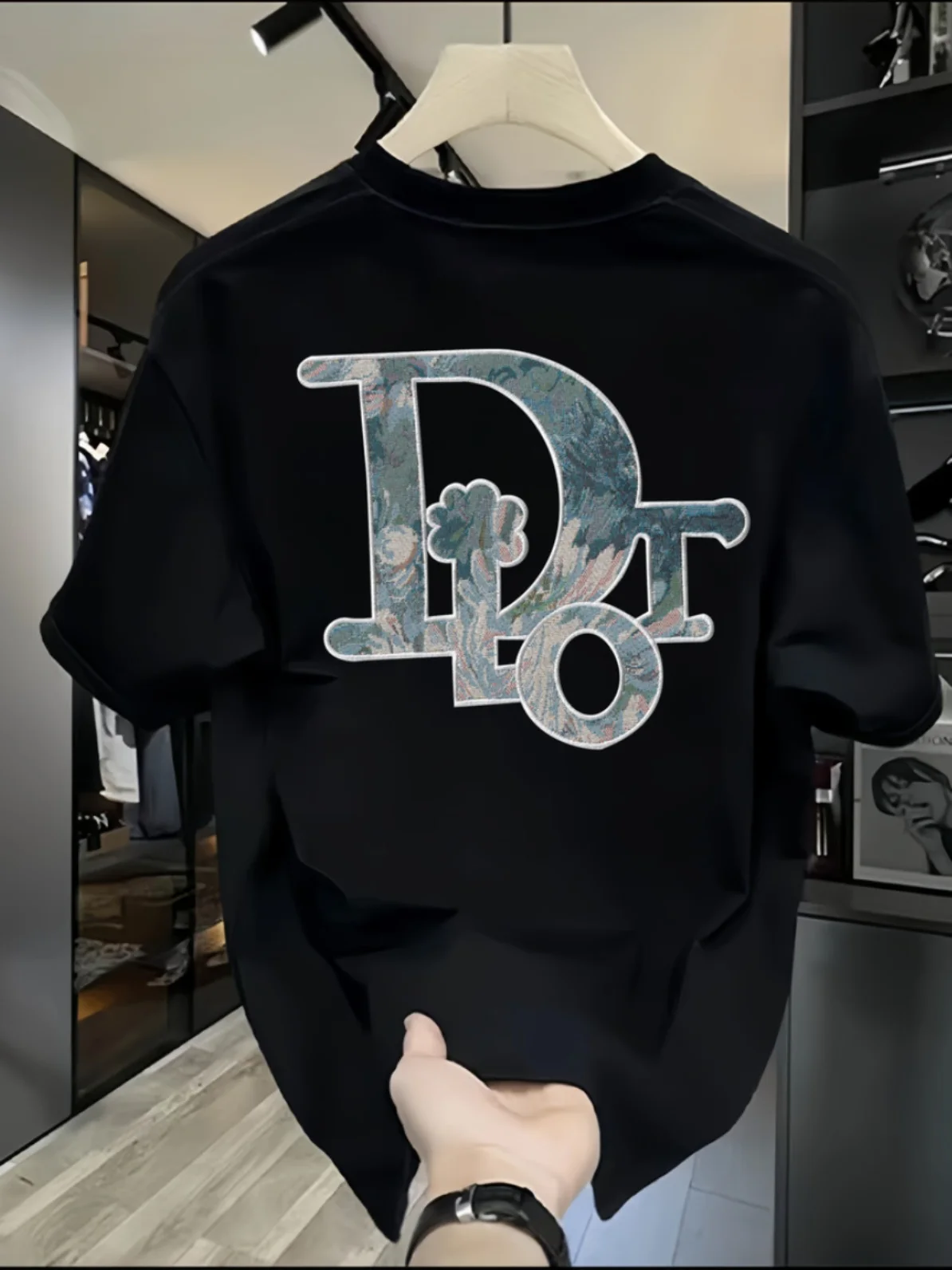 

Summer Fashion Short-sleeved T-shirt for Men, Casual Round-neck Men's T-shirt, Pure Cotton Comfortable and Breathable Men's Top