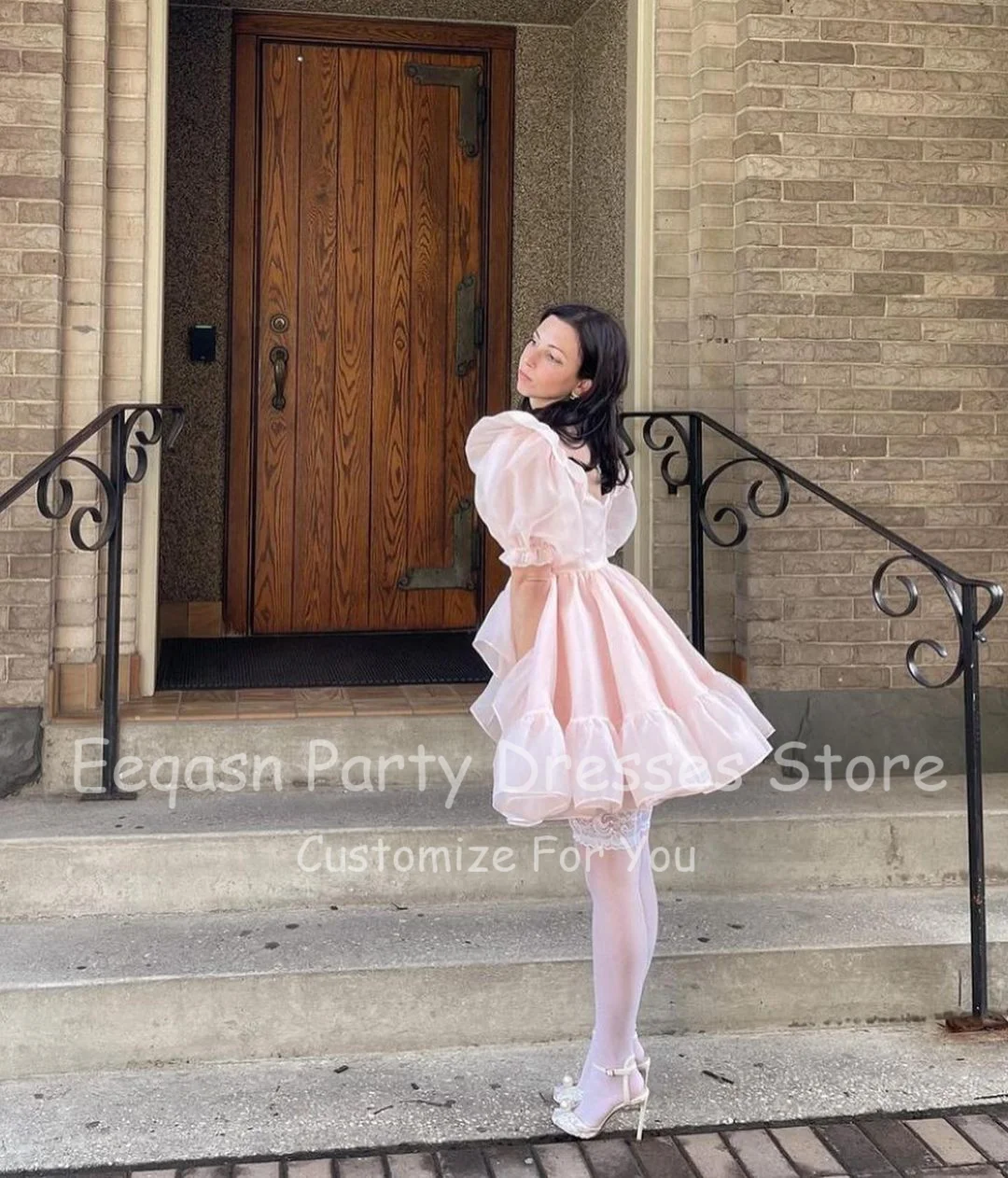 Eeqasn – robe de bal courte en Organza rose clair, demi manches bouffantes, longueur aux genoux, à plusieurs niveaux, tenue de soirée formelle