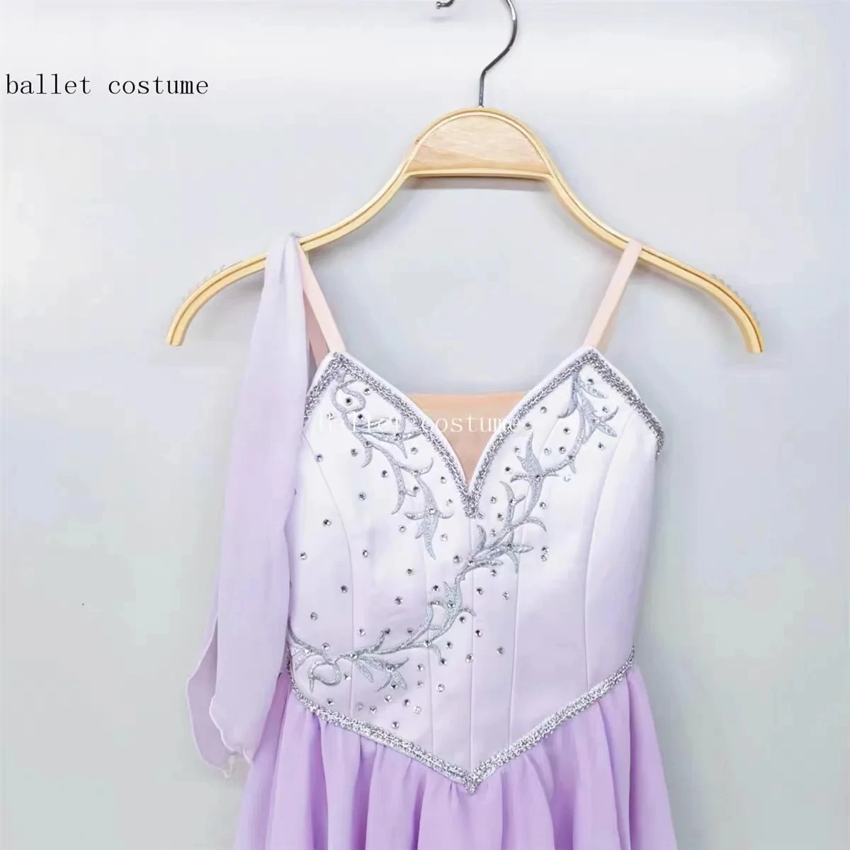 Dimensioni personalizzate, colore personalizzato, abbigliamento da spettacolo per bambini e ragazze, gonna da balletto moderna