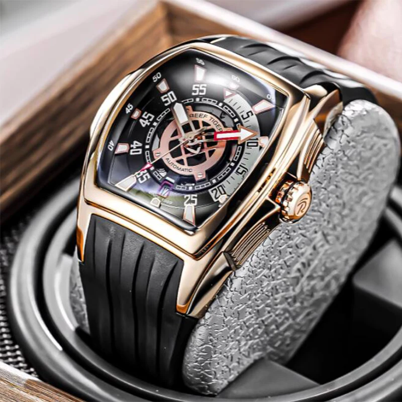 Reef Tiger Men นาฬิกาอัตโนมัติ 42.3 มม.Tonneau Case นาฬิกาข้อมือ Sapphire Mirror Skeleton Dial Luminous