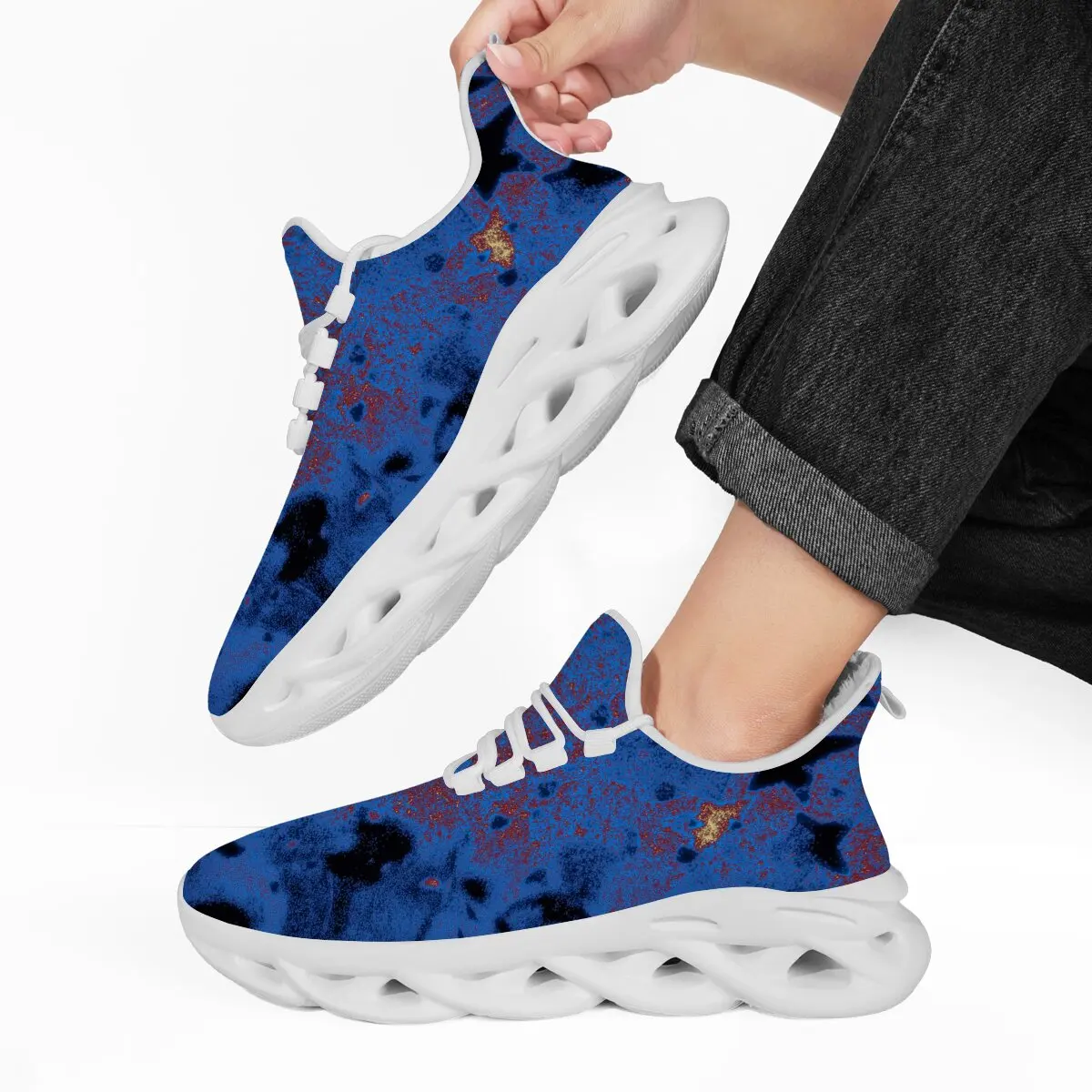 Jungen-Turnschuhe für Mädchen, atmungsaktive Sportschuhe, mit Fleece gefüttert, blau, rot, schwarz, Kunstmuster, lässige weiße Turnschuhe mit klobiger Sohle