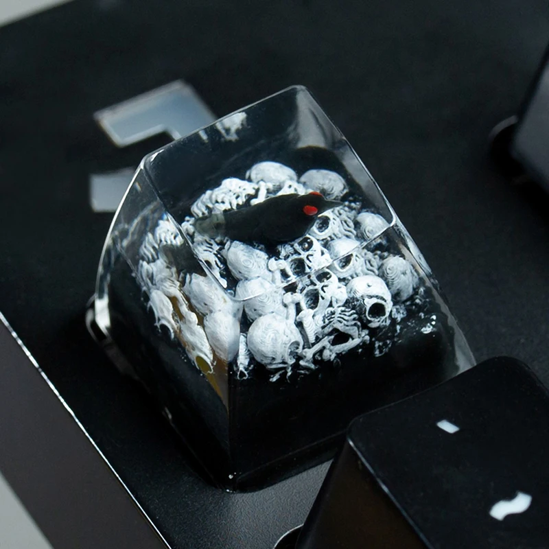 Resin Crows Skull Head Keycap ESC Transparent Handmade DIY Personality Suitable Cherry Cross Axis Mechanical Keyboard Gift