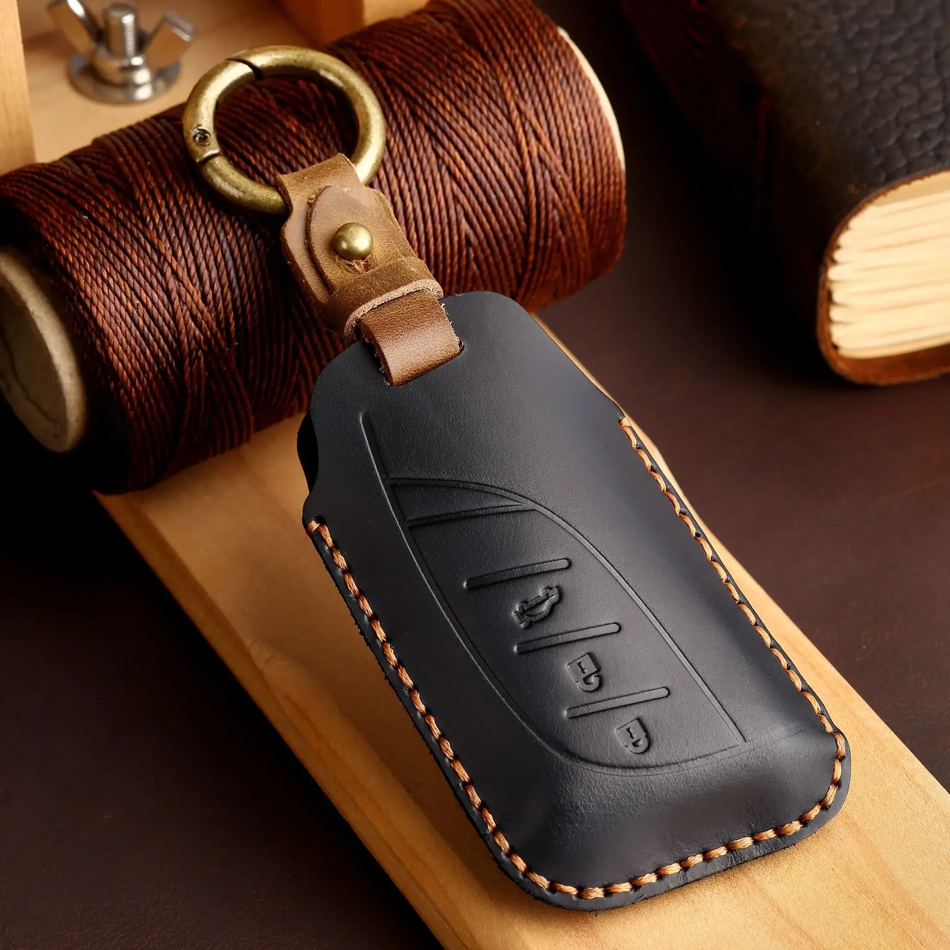 

1pc Leather Car Key Fob Cover Case Protector For Lexus NX ES UX US RC LX GX IS RX 200 250h 350h LS 450h 260h 300h UX200