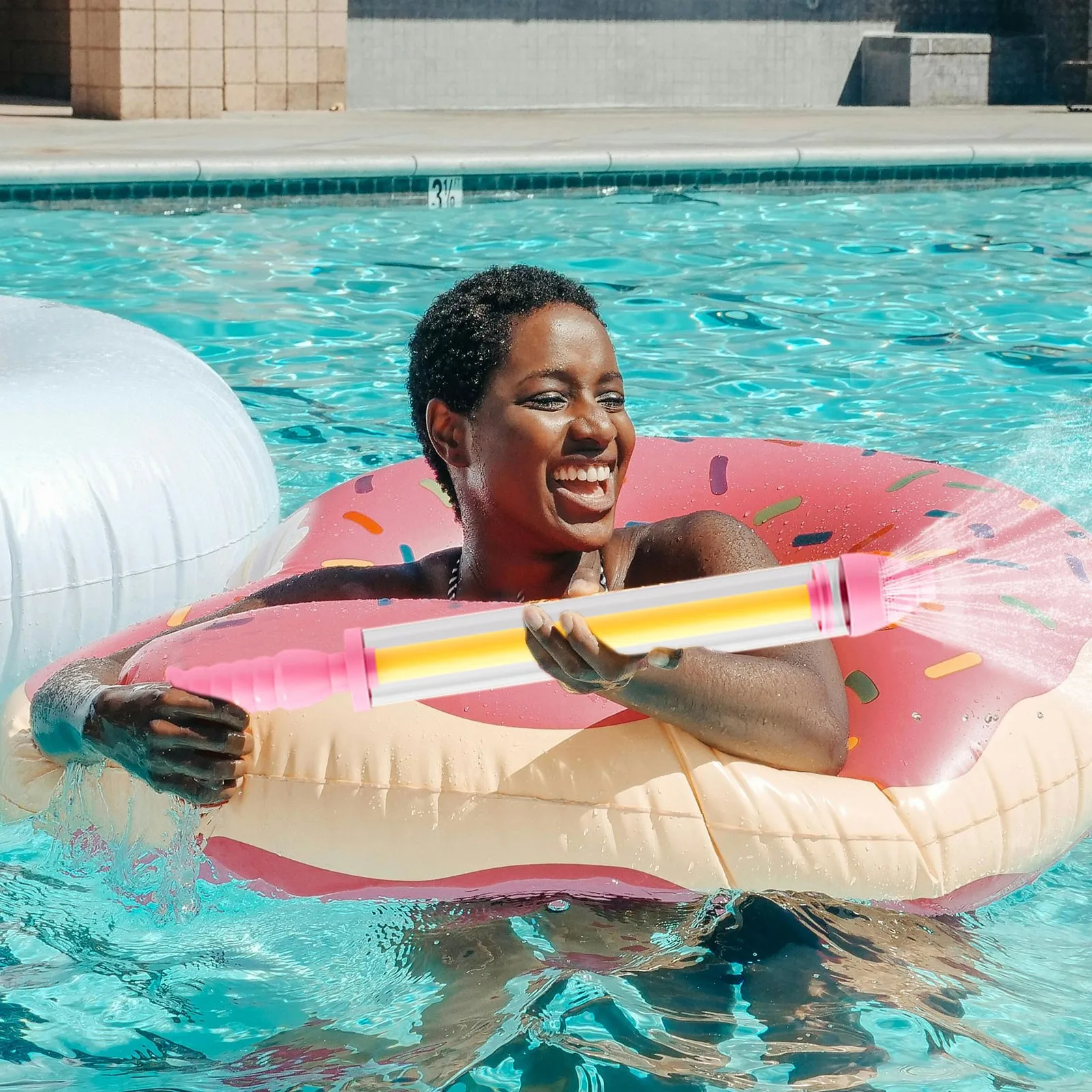 قطعة واحدة من مسدس المياه للألعاب النارية الصيفية، هدية مثالية لمحاربة بالونات المياه وأنشطة الشاطئ، مسدس مياه كبير على شكل نافورة بسحب