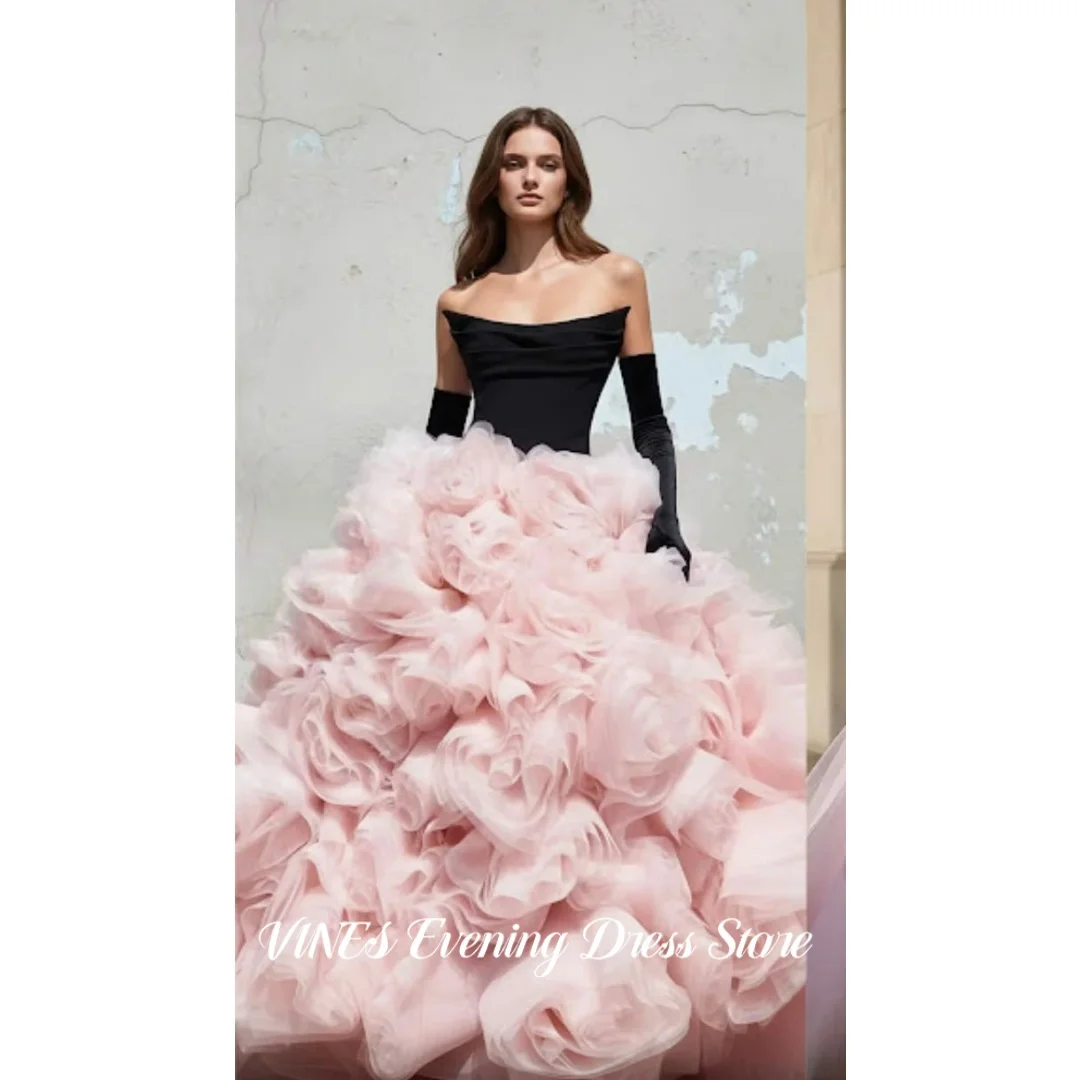 

VINES Elegant Black And Pink Prom Dress Off Shoulder Corset Ruffled Tulle Evening Gown 3D Flower Formal Party Dress Customized