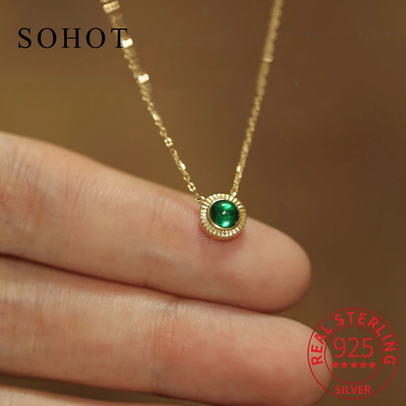 925 Sterling Silver Emerald Zircon Round Pendant Necklaces for Women Light Luxury Fine Jewelry Minimalist Vintage Accessories