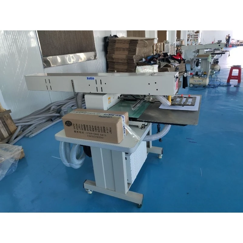 Laser computer bag opening machine, clothing laser bag opening machine