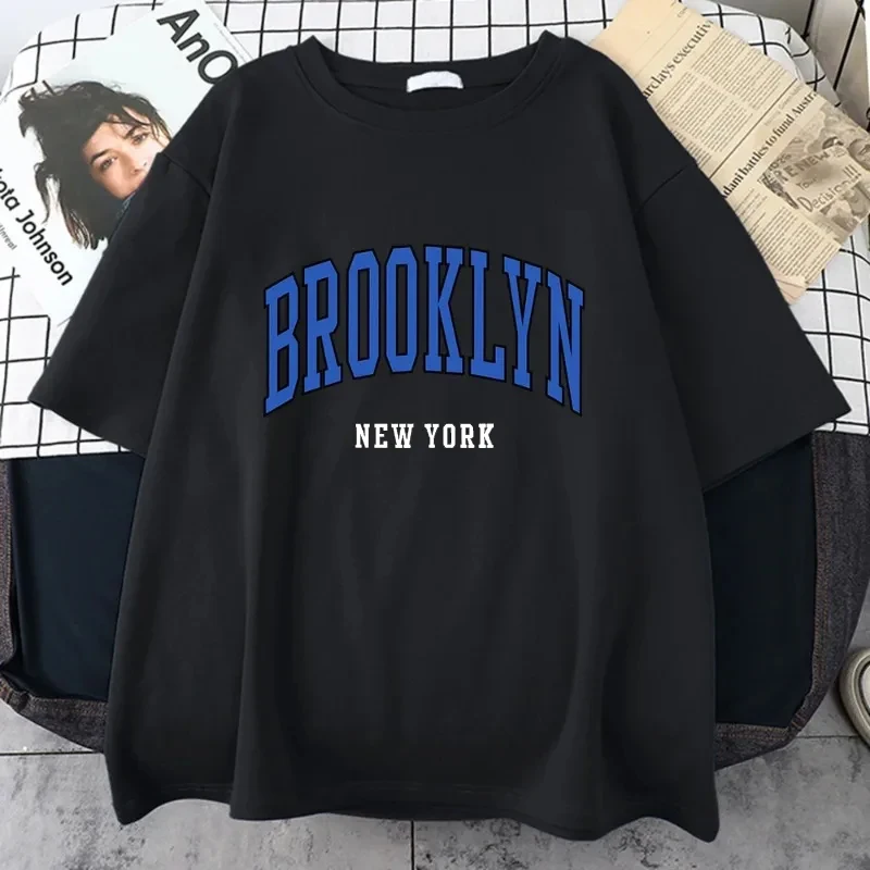 

Футболка Brooklyn New York Blue Design, женская футболка с принтом, уличная спортивная мягкая одежда, футболка большого размера в стиле хип-хоп, одежда