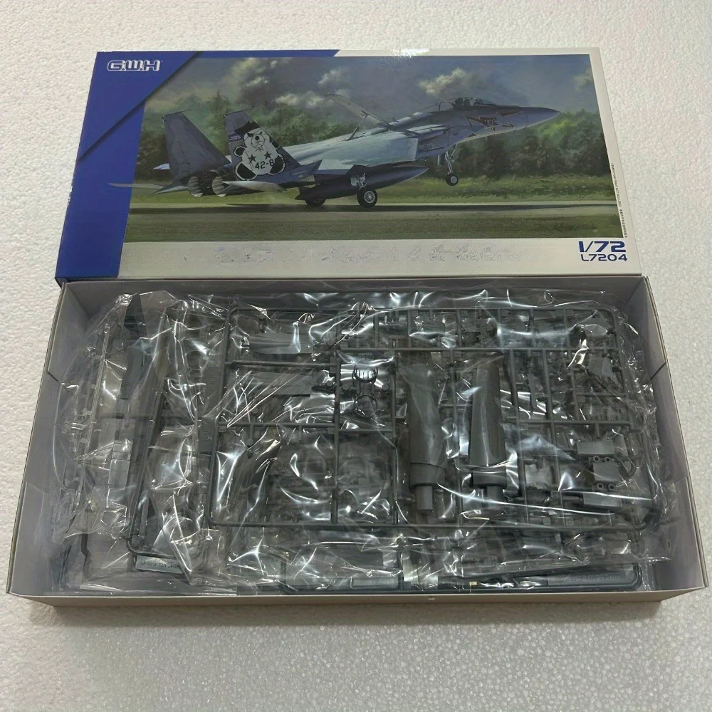 

Сборный комплект масштабной модели самолета L7204 1:72 F-15J Jasdf Eagle Air Combat Meet 2013, Great Wall Hobby