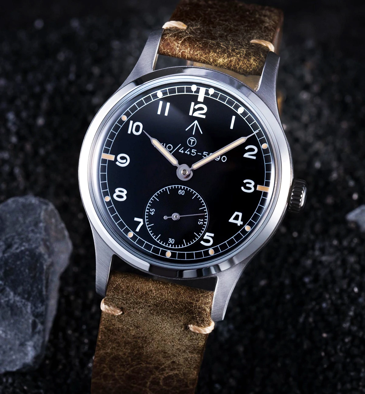 Hruodland F032 Men's Retro Military Quartz Watch VD78 Stainless